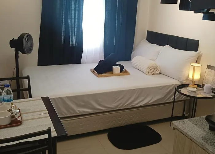 Inmer's D Staycation Manille